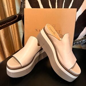 Naked Feet Platform Wedges size 8.5 retail $149